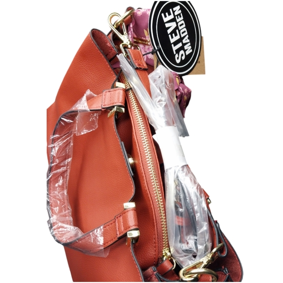 Steve Madden B Parker Crossbody Handbag - Picture 7 of 13